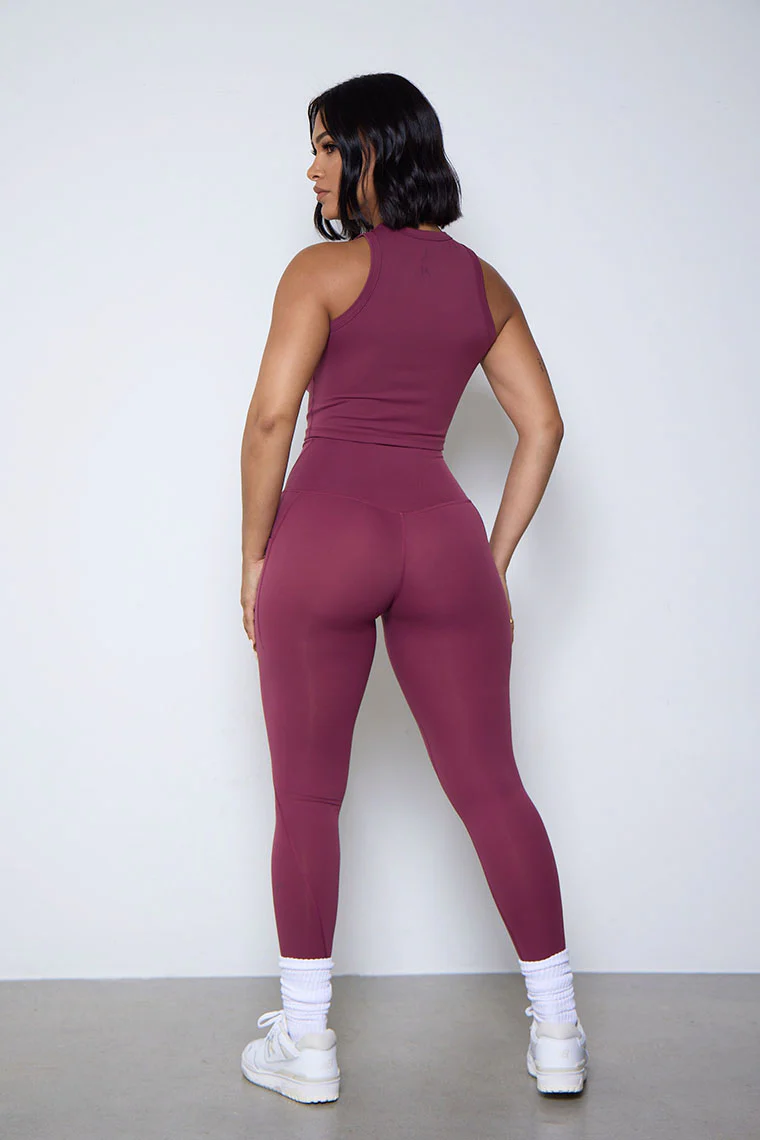 ESSENTIAL CREWNECK CROP-RED WINE - Image 2