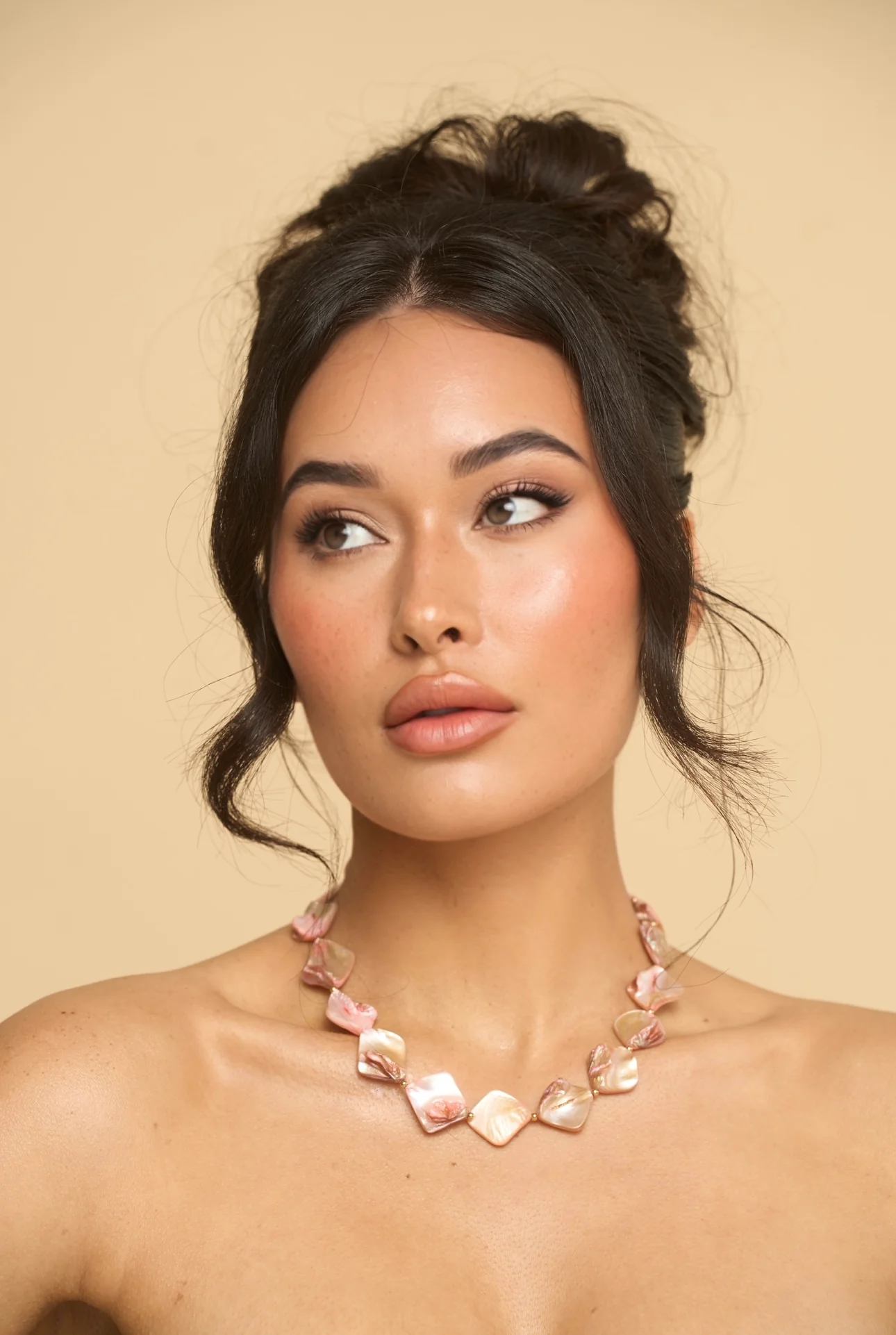KELLY NECKLACE - Image 2